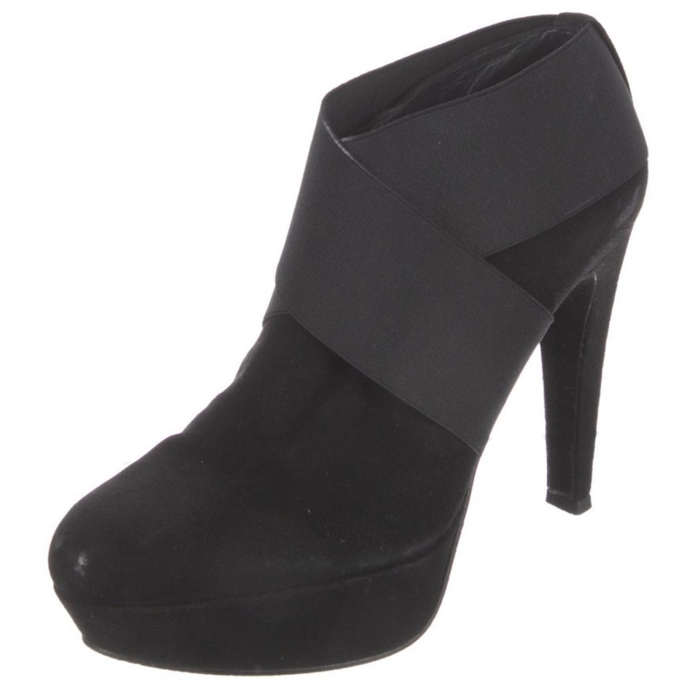 Stuart Weitzman Booties 7.5 Black - image 1